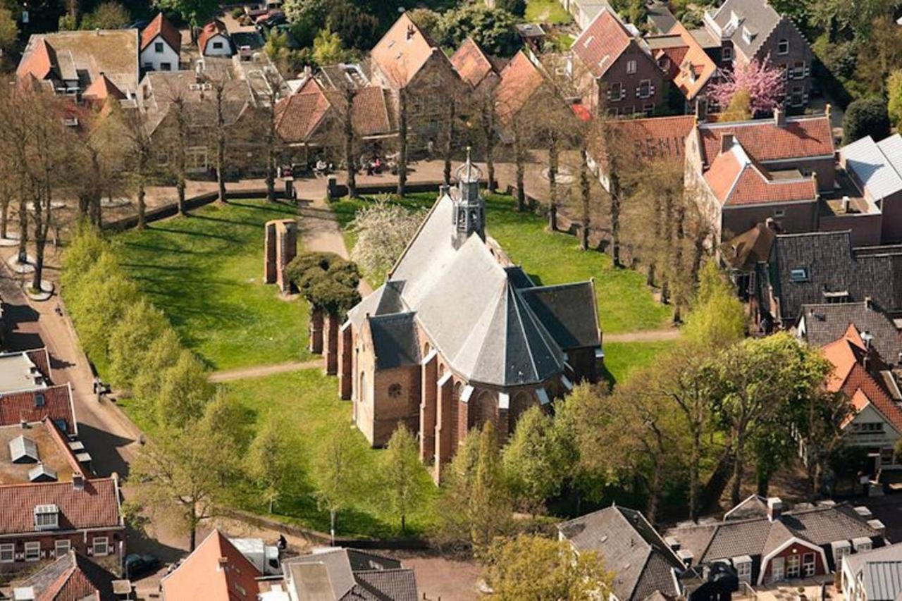 Herberg Binnen Egmond-Binnen Eksteriør billede